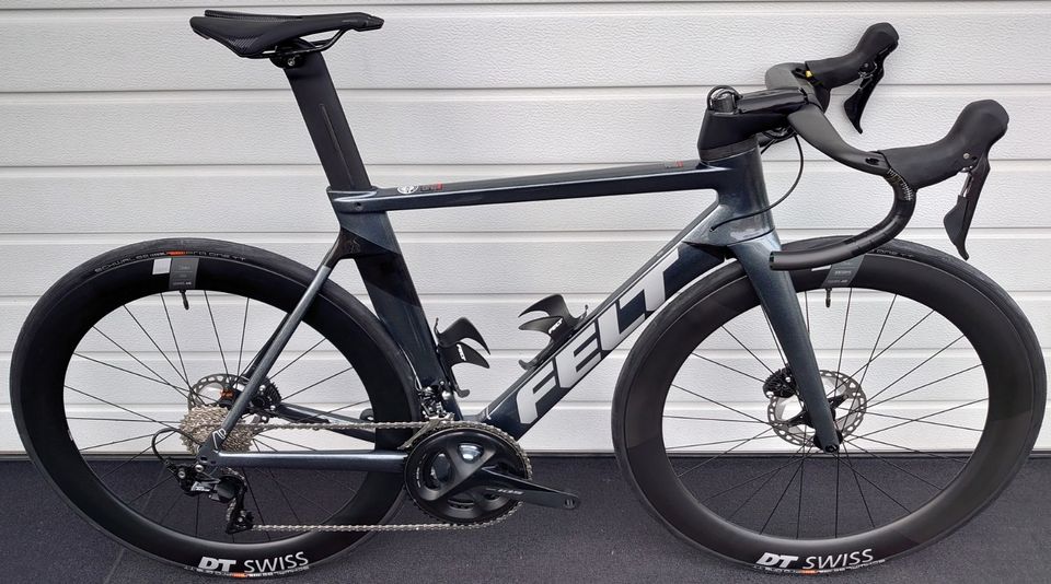 Felt AR Advanced Disc Carbon Aero Rennrad ** Roadbike in Saarlouis