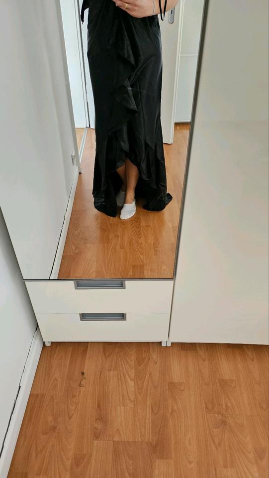 Kleid Unique Abiballkleid Hochzeit Gala schwarz Größe 34 in Düsseldorf