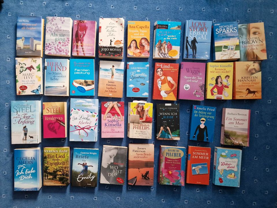 34 Bücher/Liebesromane wie Danielle Steel, Cecelia Ahern, etc in Bergheim