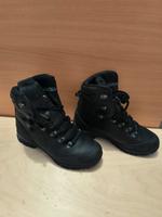 Kampfstiefel Haix Gr.42 Neuwertig Sachsen-Anhalt - Magdeburg Vorschau
