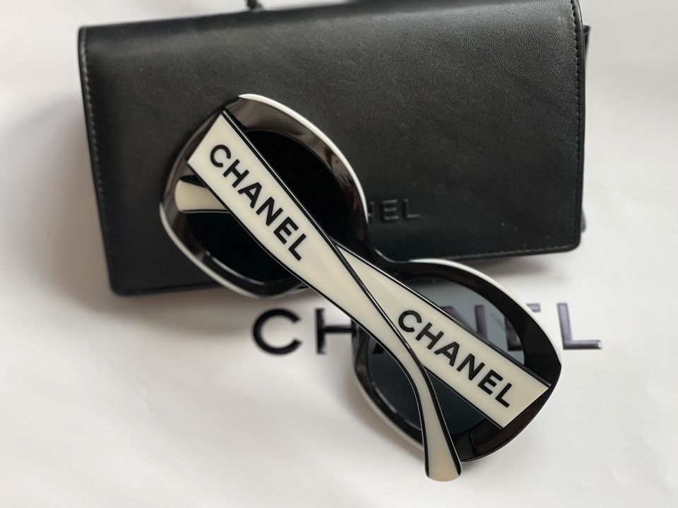 Chanel Sonnenbrille Damen It- Pice in Düsseldorf