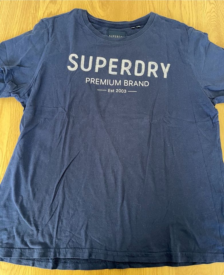 Superdry T-Shirt Gr. 44 in Emsbüren