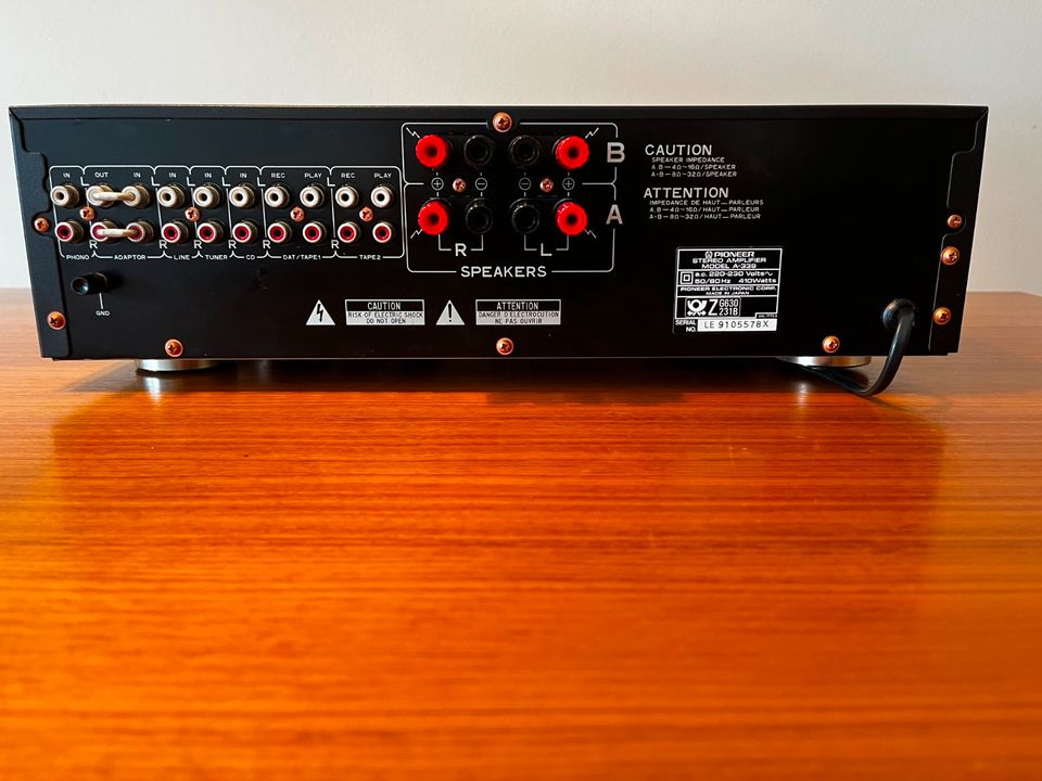 Pioneer Stereo Amplifier Model A-339 in Ahlen