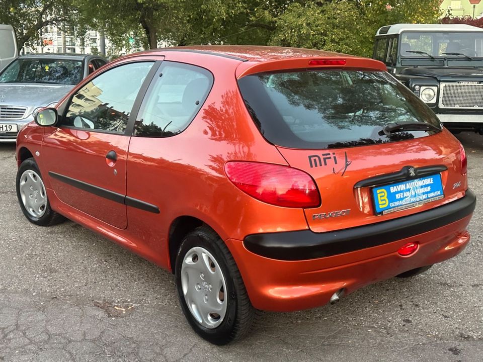 Peugeot 206 Premium Klimaautomatik TÜV 08 /2024 Rostfrei in München