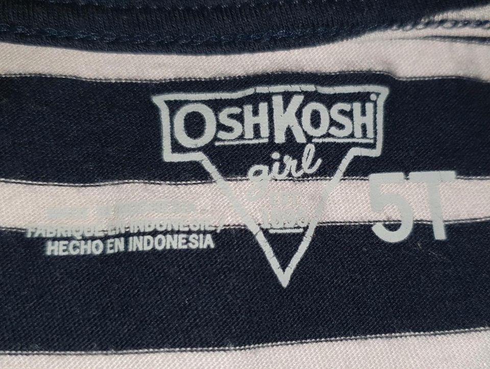 Kleid von OshKosh Gr. 104 in Erlangen