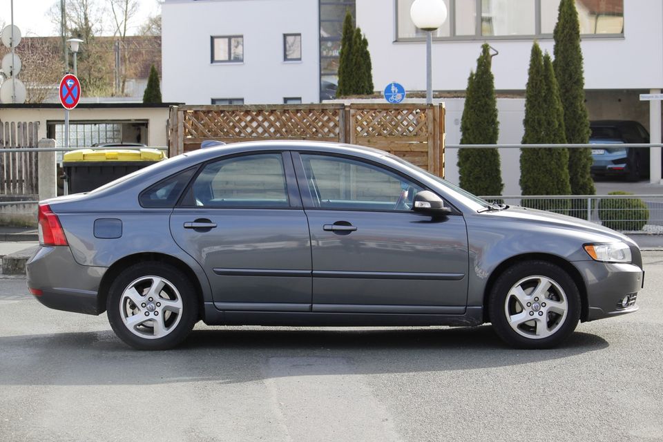 Auto Volvo S40 2012 ‼️TÜV bis Oktober 25‼️ in Weißenbrunn Kreis Kronach