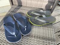 2 Paar CROCS Badeschuhe Flip Flops Gr. 10 / 12  42 / 43 Bayern - Parsdorf Vorschau