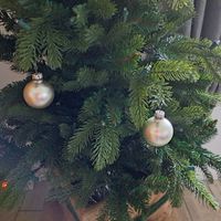 Weihnachtsglaskugel in silber matt Nordfriesland - Bredstedt Vorschau