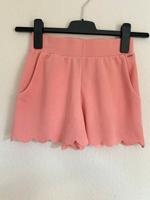 Guess Shorts Hotpants lachsfarben Lachs rosé rosa Größe 32 XXS Hessen - Nüsttal Vorschau