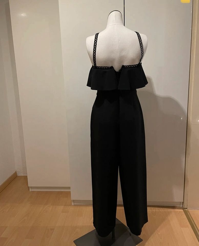 Zara langer Overall schwarz Jumpsuit S Einteiler Ärmellos in Heßdorf