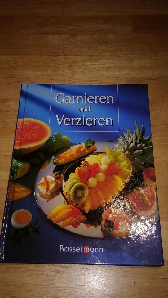 Die schönsten Ideen zum Garnieren und Verzieren, Kochen,Party, in Dresden