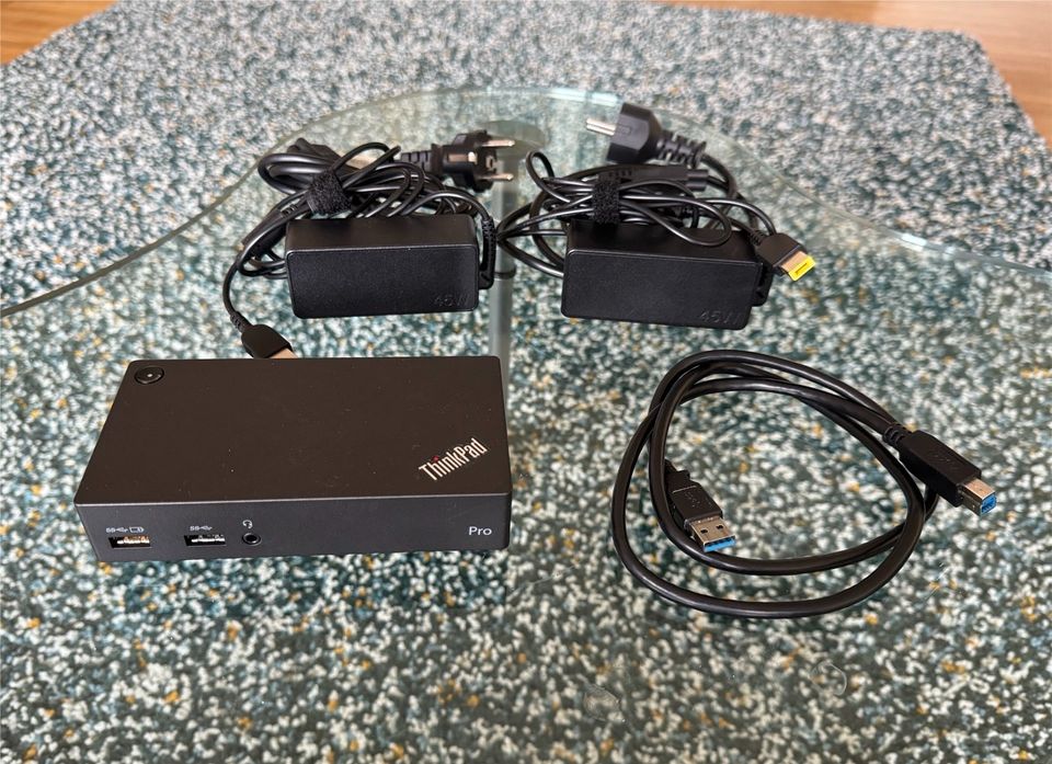 Lenovo ThinkPad USB 3.0 Pro Dock 40A7 - Ethernet, 2xDisplay etc. in Bischofsheim