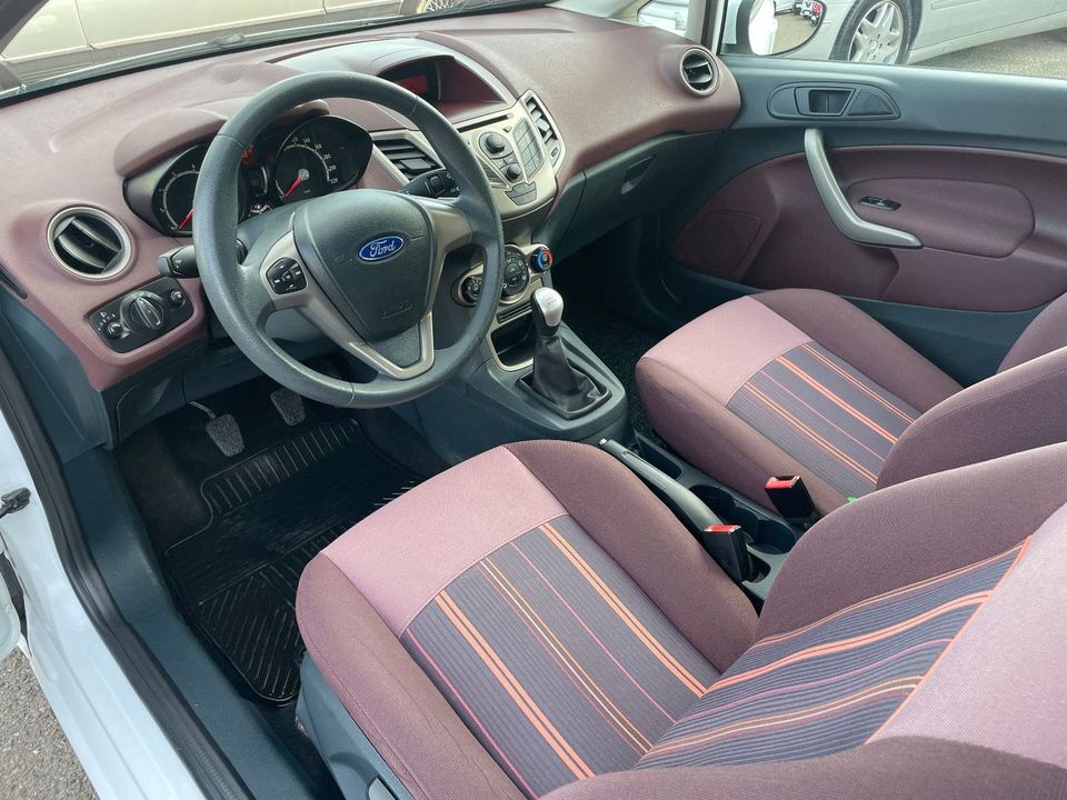 Ford Fiesta 1,25*Klima*Euro 4*Tüv bis  01.2025* in Schömberg