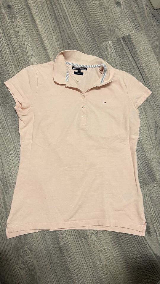Rosé farbenes Polo Shirt „Tommy Hilfiger“ Größe M, Slim Fit in Stuhr