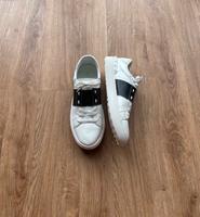 Valentino Garavani Sneaker 41 Neu! Brandenburg - Buckow (Märkische Schweiz) Vorschau