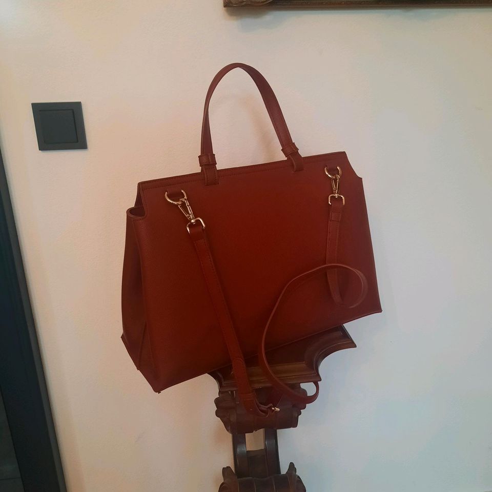 Versace Handtasche/Shopper Bag in Michelstadt