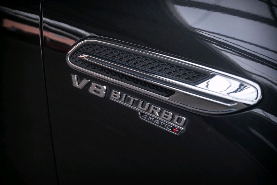 Miete diesen Mercedes-Benz AMG GT63 4 türer bereits ab 299€ in Weiterstadt