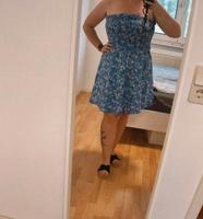 Sommerkleid trägerlos Blümchen blau Hessen - Nidderau Vorschau