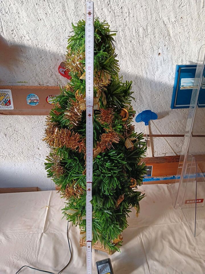 Weihnachtsbaum künstlich ca.80 cm hoch in Bretzenheim