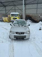 Suzuki Alto 1.1 L 46 KW Autoteile Ersatzteile Schlachtfest Nordrhein-Westfalen - Waldbröl Vorschau