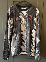 Adidas Juventus Turin 22/23 Pre-Match Sweatshirt Herren / Größe S Sachsen - Bautzen Vorschau
