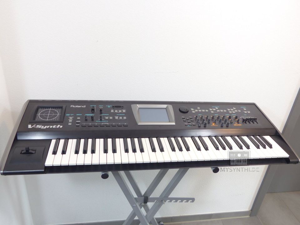 Roland V-Synth 2.0 - 61 Tasten Synthesizer +1 Jahr Gewährleistung in Möhnesee