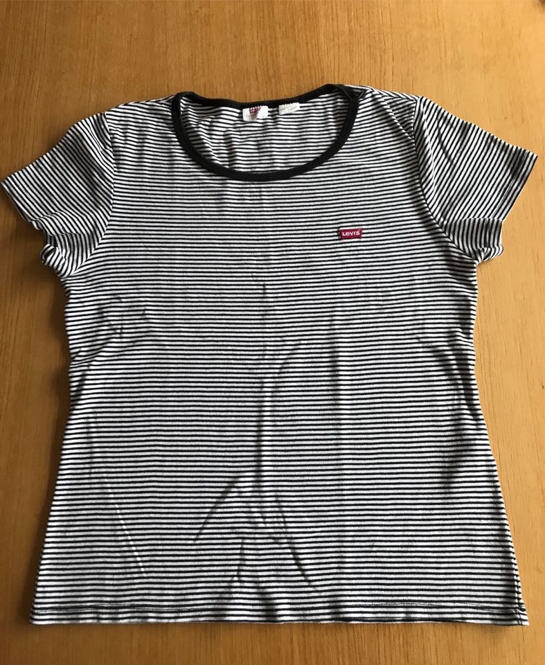 Levi's Shirt Größe 38/40 in Saarbrücken