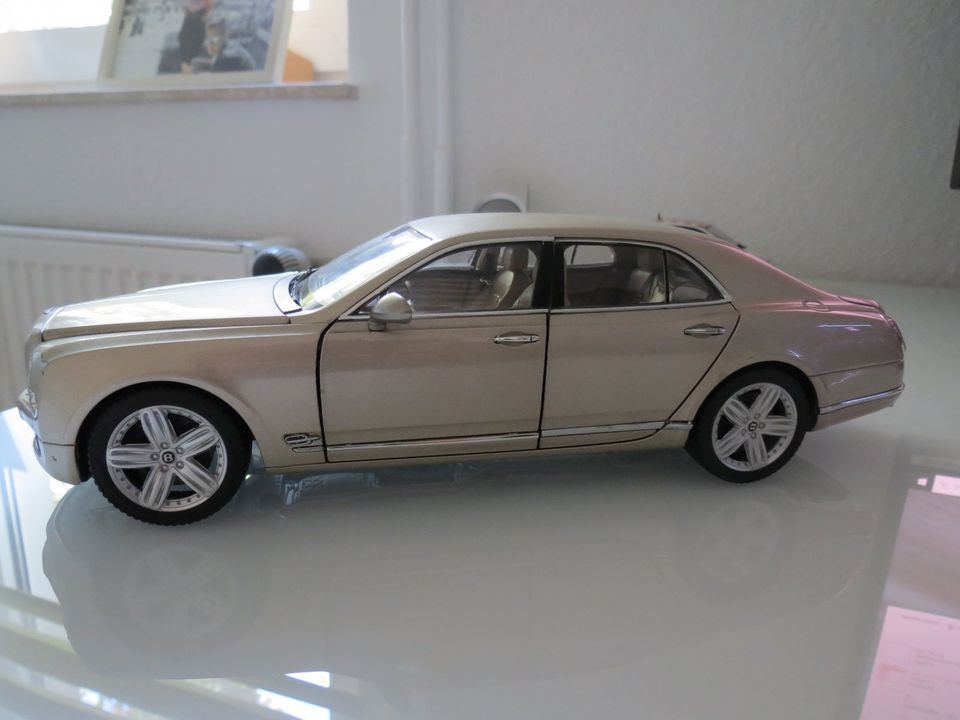 Modell Auto 1:18 Bentley Mulsanne NEU!!OVP in Bielefeld