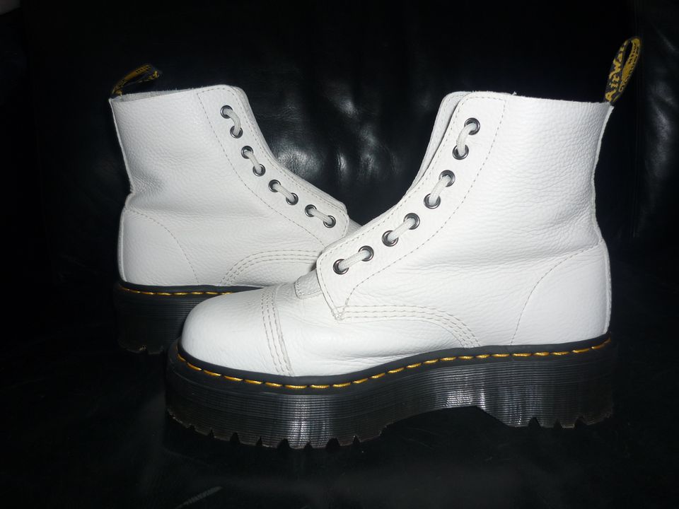 Dr. Martens in Viernheim