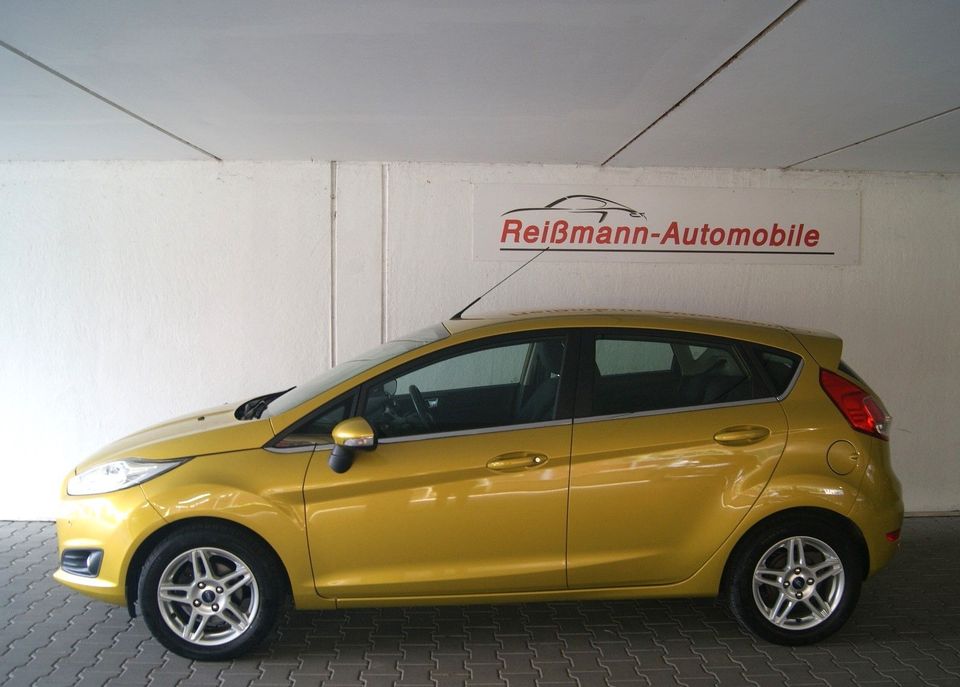 Ford Fiesta Titanium, SITZHEIZG, aAC, TEL, PDC in Dresden