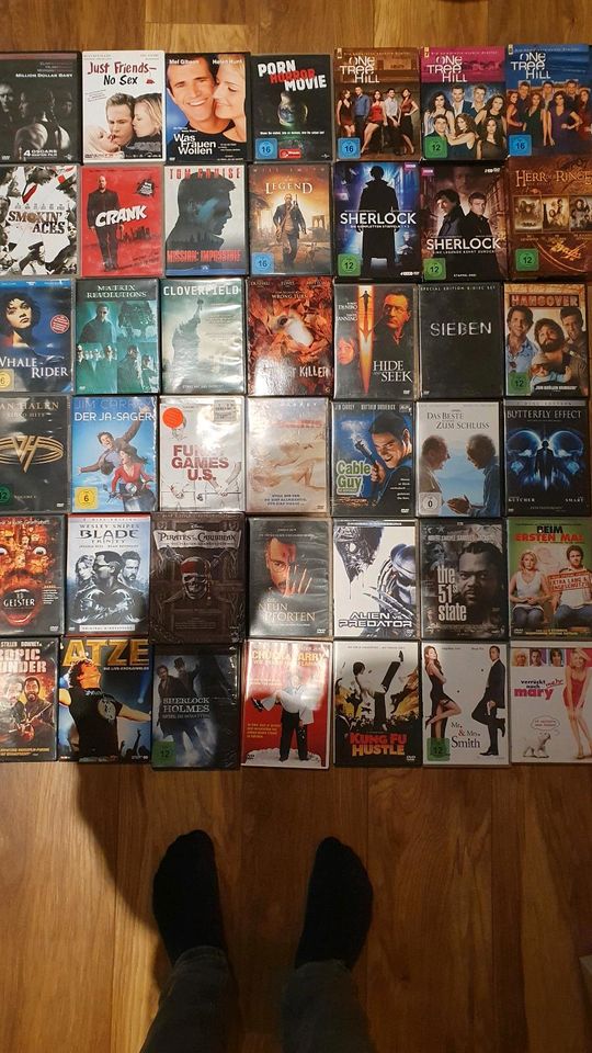 DVD Sammlung und Retro PC Spiele in Welschneudorf