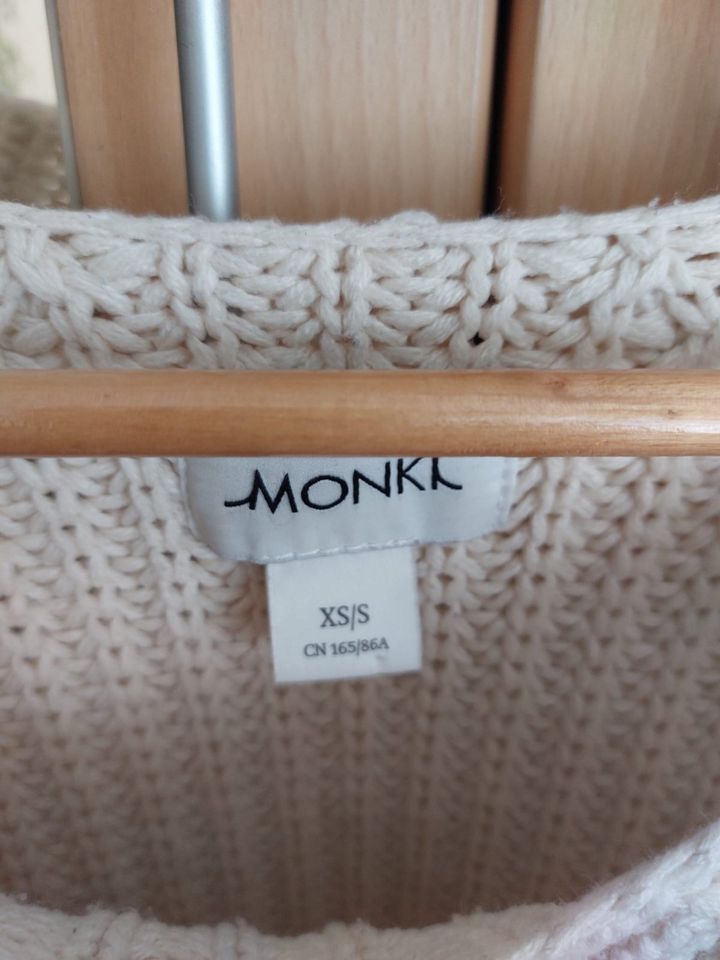 Strickpulli Pullover creme Löcher in Mülheim (Ruhr)