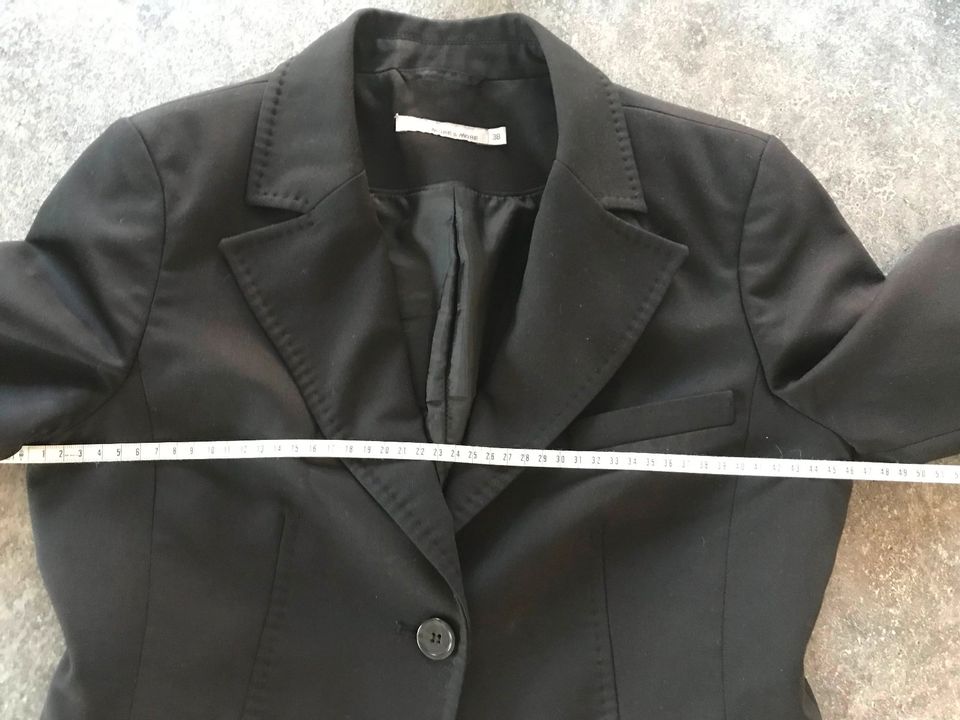 Schwarzer Blazer von More & More, Gr. 38 in München