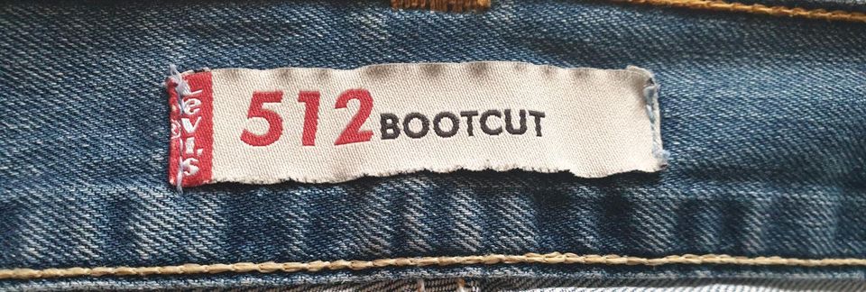 ❤ Neuwertige Levi's 512 Bootcut Herren Jeans Gr. 30 / 30 ❤ in Köln