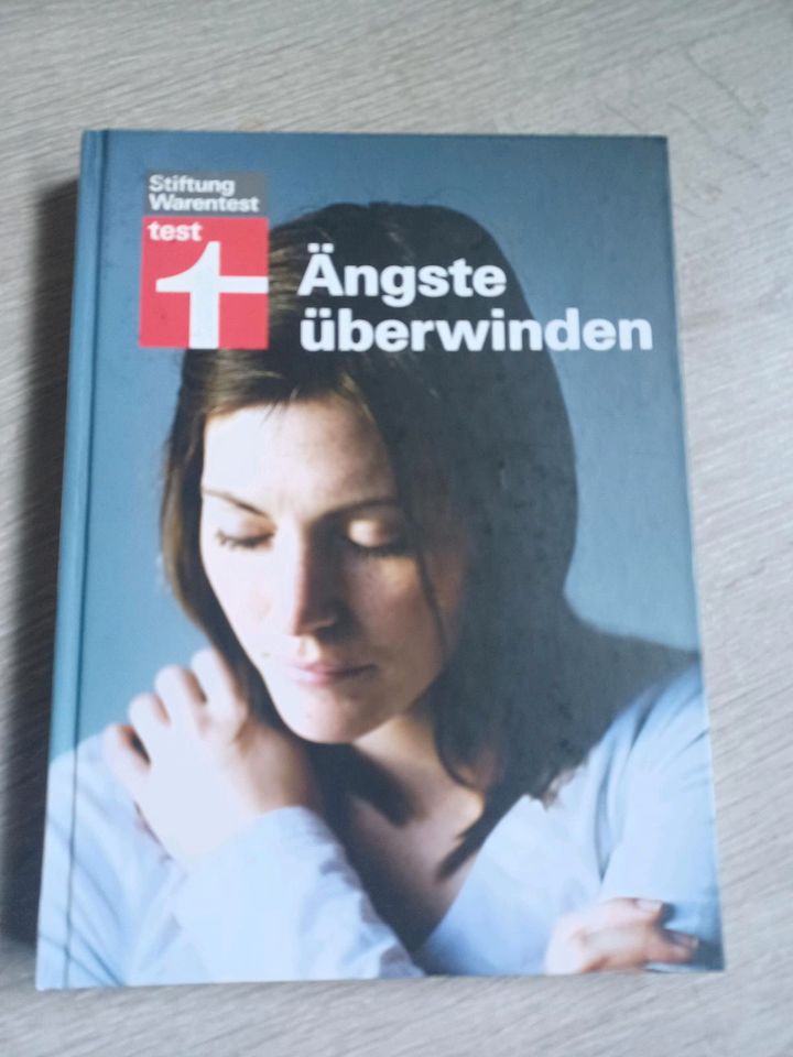 Buch "Ängste überwinden" Stiftung Warentest in Horn-Bad Meinberg