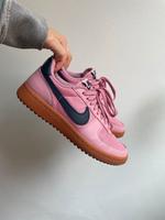Nike Field General 37,5 in rosa Leipzig - Sellerhausen-Stünz Vorschau