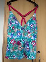Tankini Oberteil von Manguun in Gr. 46 Nordrhein-Westfalen - Neuss Vorschau