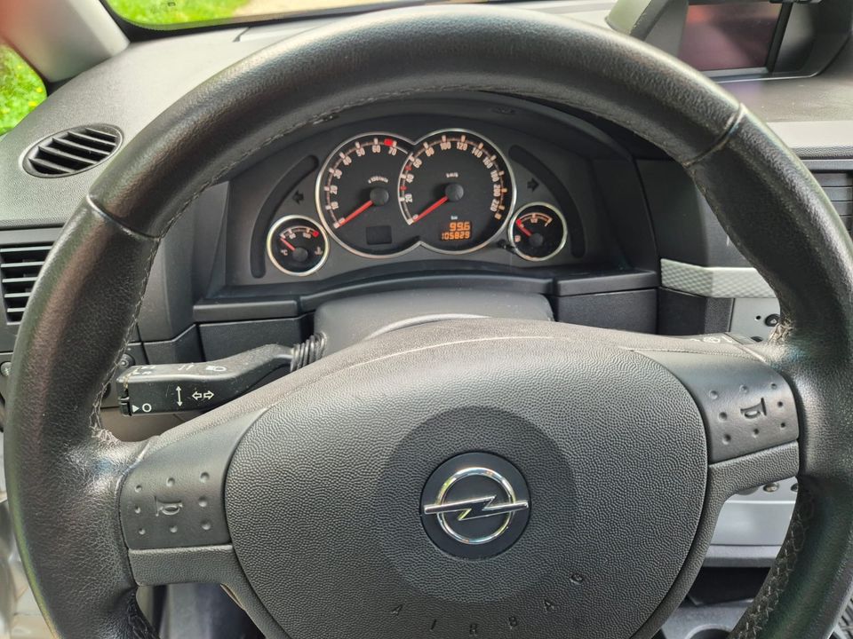 Opel Meriva in Ratingen