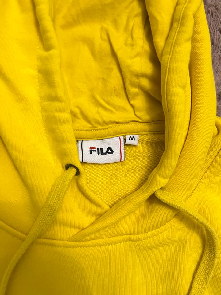 Damen Sweatshirt Pullover mit kaputze  von Filla Ella gelb in Siegen