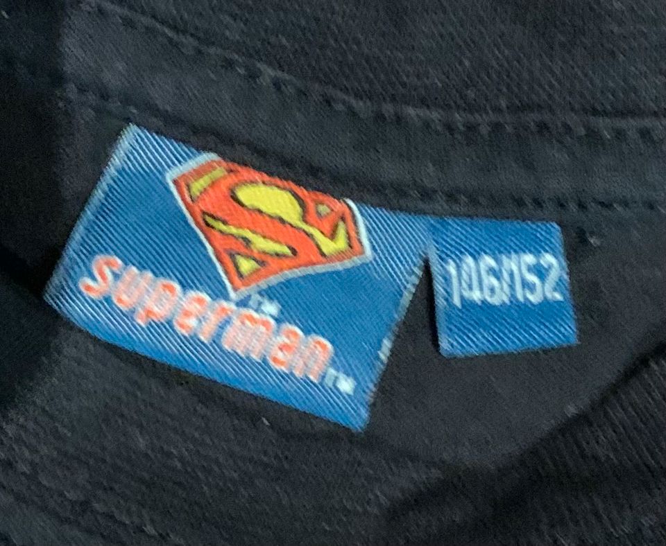 Superman T-Shirt Größe 146/152 in Moorrege