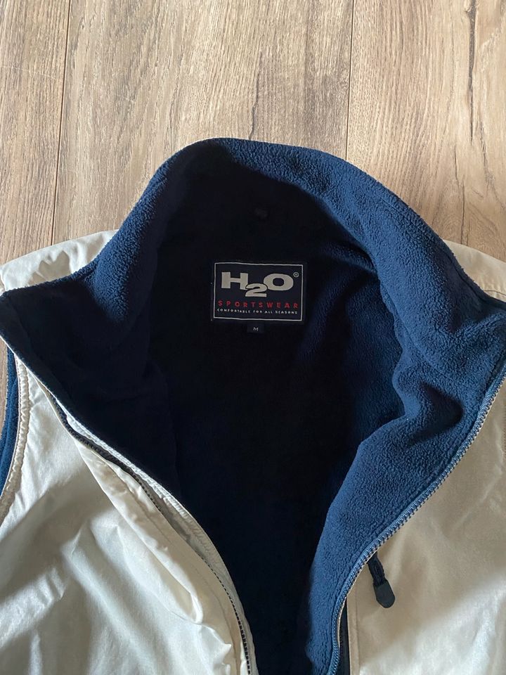 H2O Sportswear Weste Größe M in Oyten