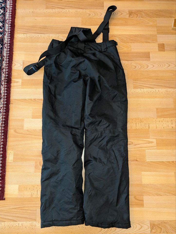 McKinley Skihose Größe 176 bzw. 16 schwarz in Leipzig