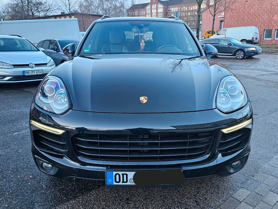 Porsche cayenne 3.0 Diesel in Hamburg