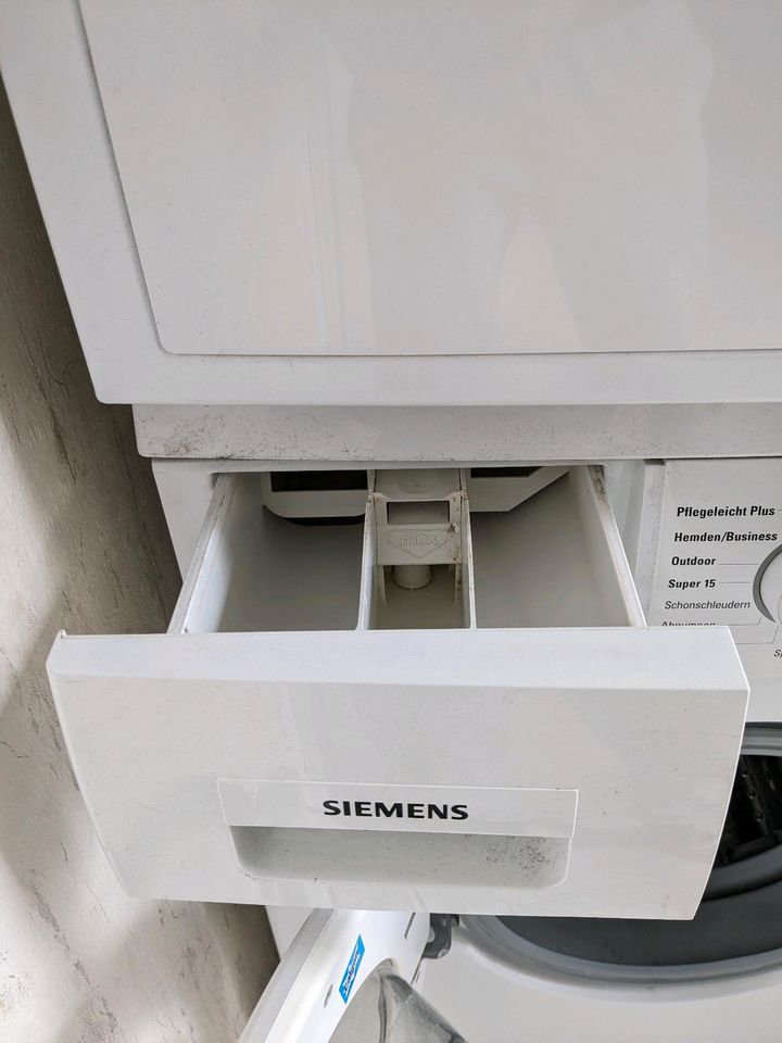 Siemens Waschmaschine varioPerfect 14-42 in Duisburg
