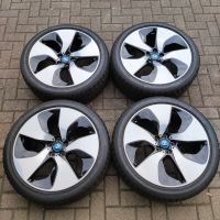 BMW i8 Winterräder Reifen mit original Alufelge 215/45R20 95V Schleswig-Holstein - Trittau Vorschau