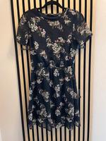 Kleid von vero moda  schwarz mit Blumenmuster, Gr. XS Hessen - Hanau Vorschau
