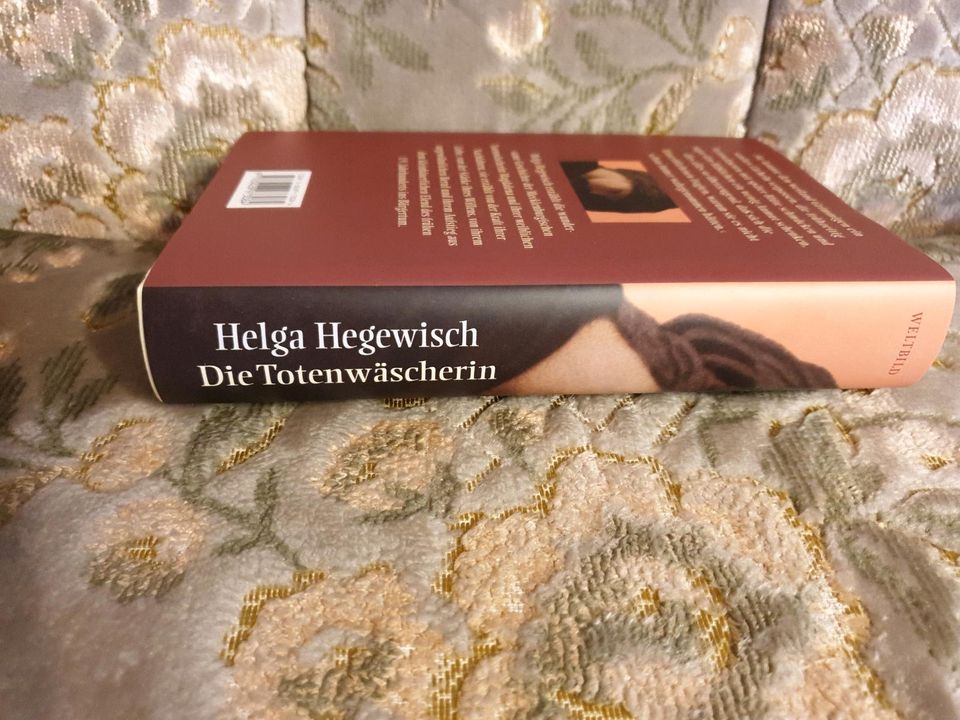 Die Totenwäscherin-Helga Hegewisch in Gnoien