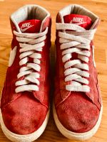 Nike Blazer Mid Vintage 38,5 rot Versand möglich US 7,5 München - Ludwigsvorstadt-Isarvorstadt Vorschau