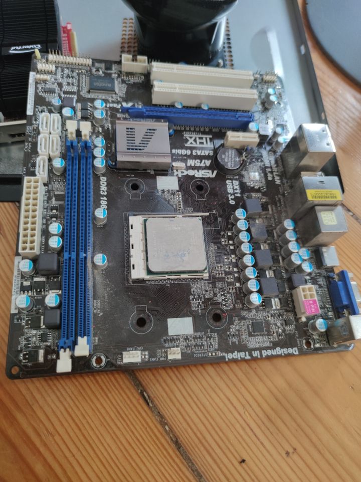 Mainboard A75 ASRock A75M Sata3 6GB/s, FM1, AMD AtlonII in Berlin