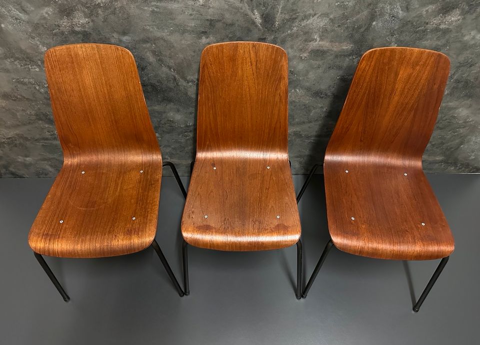 Teak Stühle Vintage Retro Teakholz Stuhl Stapelstühle Dänisch in Bruchköbel